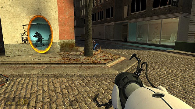 Half-Life-2-Portal-Gun-Screen-2